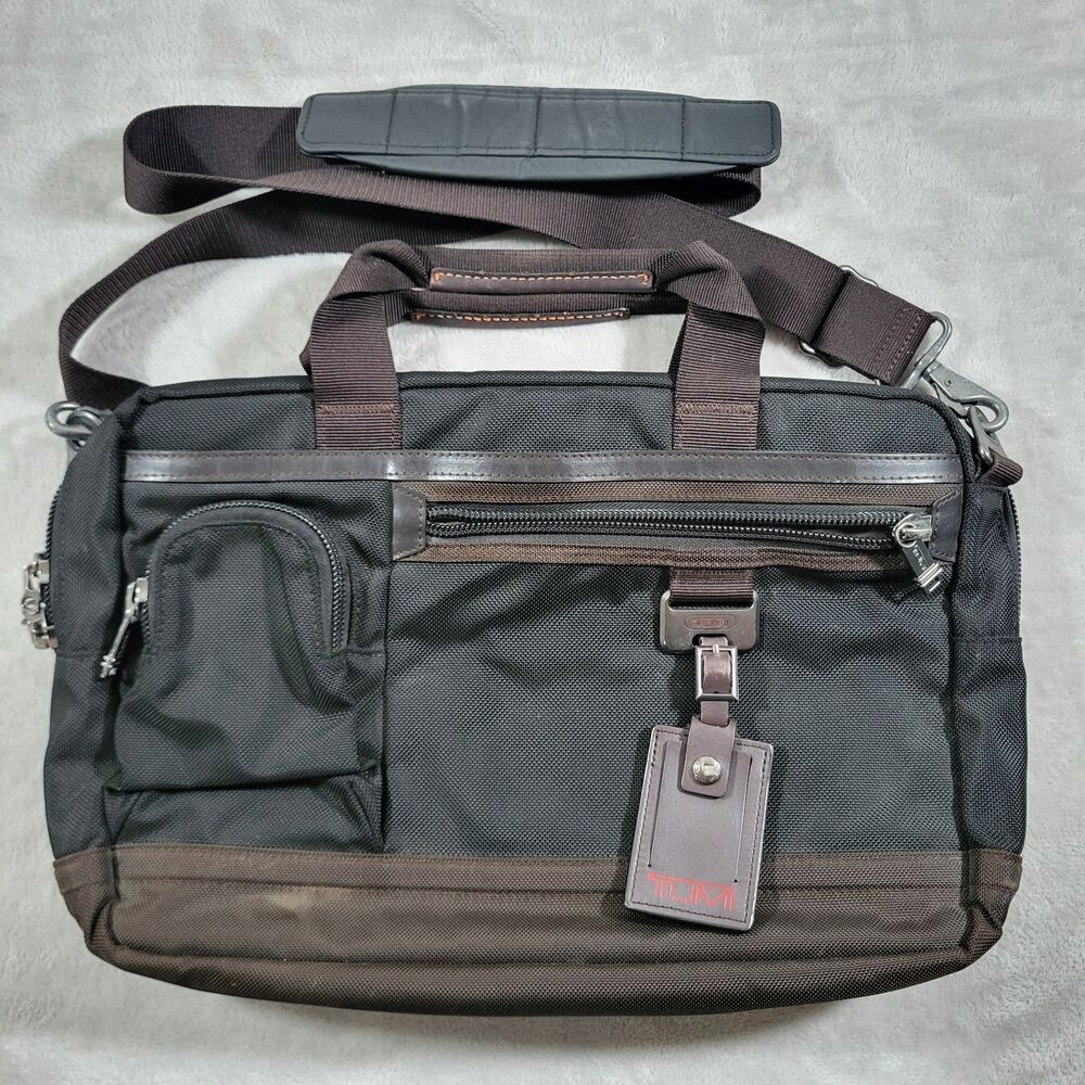 Tumi Carr Commuter Expansion Briefcase Hickory Brown 69618HKO Tech Laptop Bag